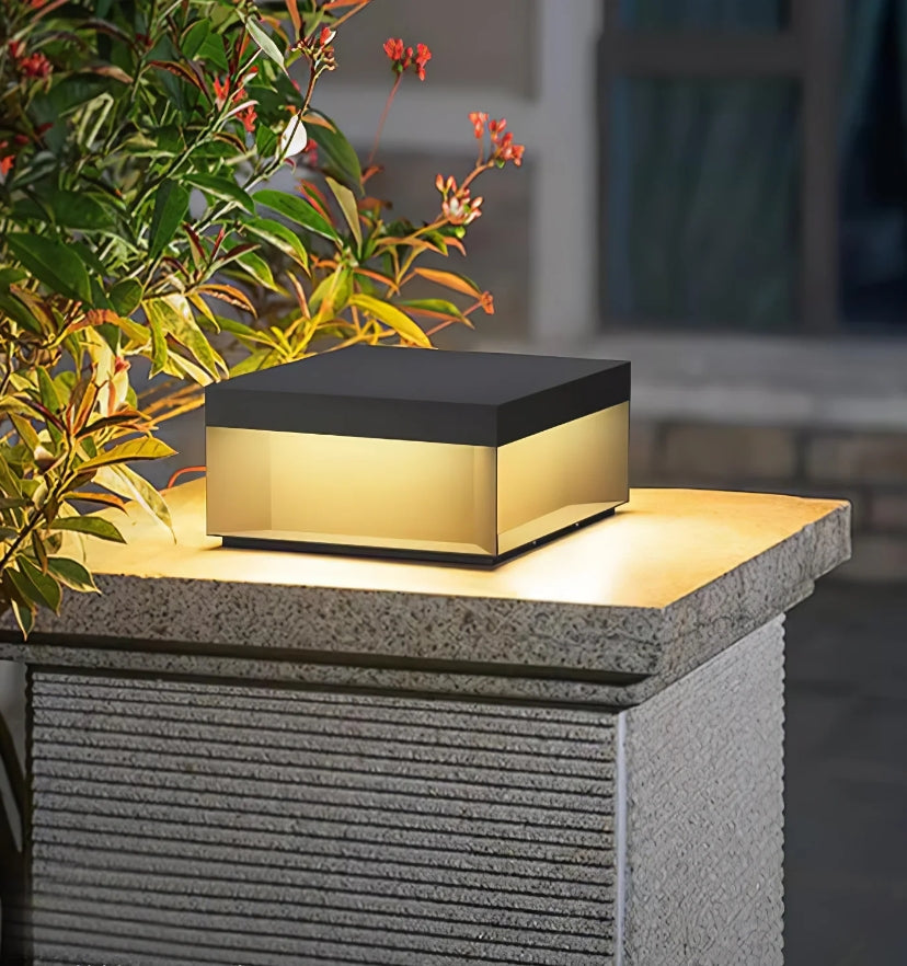 Black Box Outdoor Post Light - Yiarolight