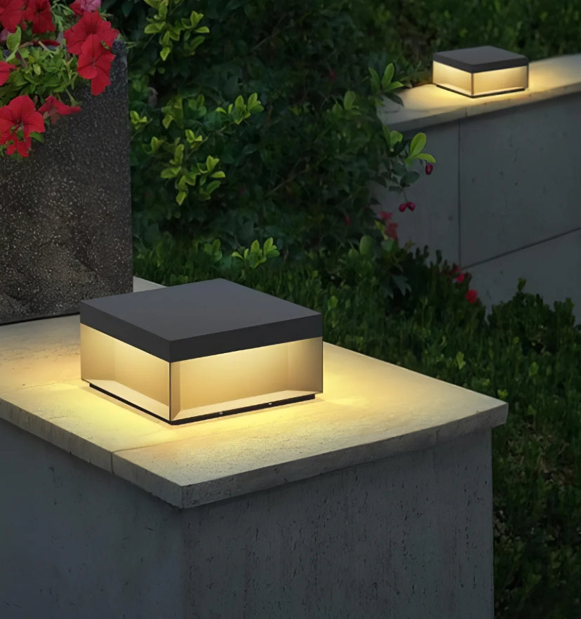 Black Box Outdoor Post Light - Yiarolight