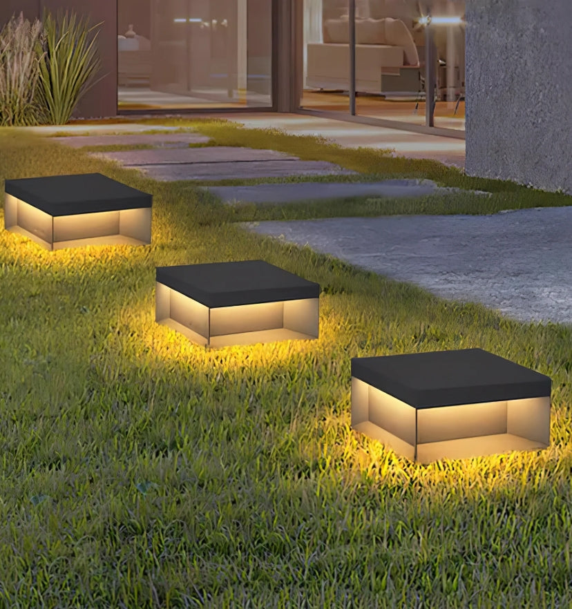 Black Box Outdoor Post Light - Yiarolight