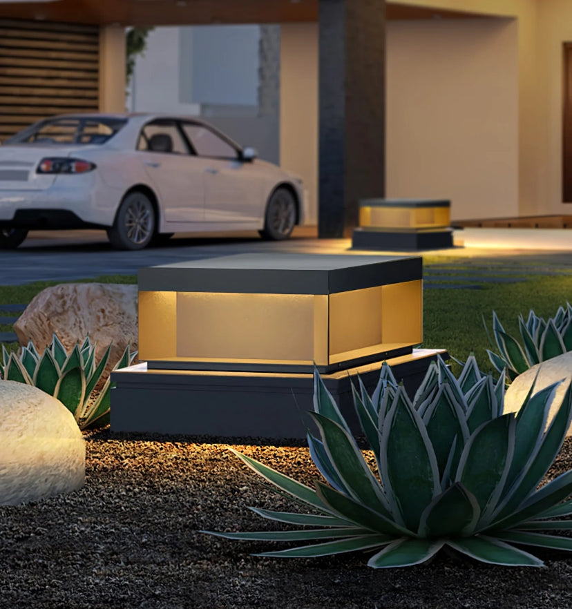 Black Box Outdoor Post Light - Yiarolight
