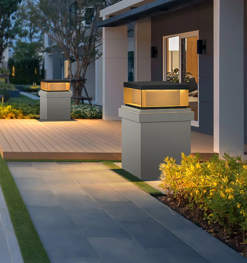 Black Box Outdoor Post Light - Yiarolight