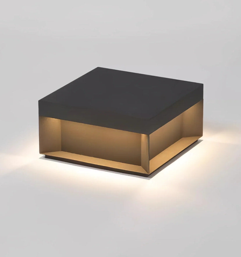 Black Box Outdoor Post Light - Yiarolight