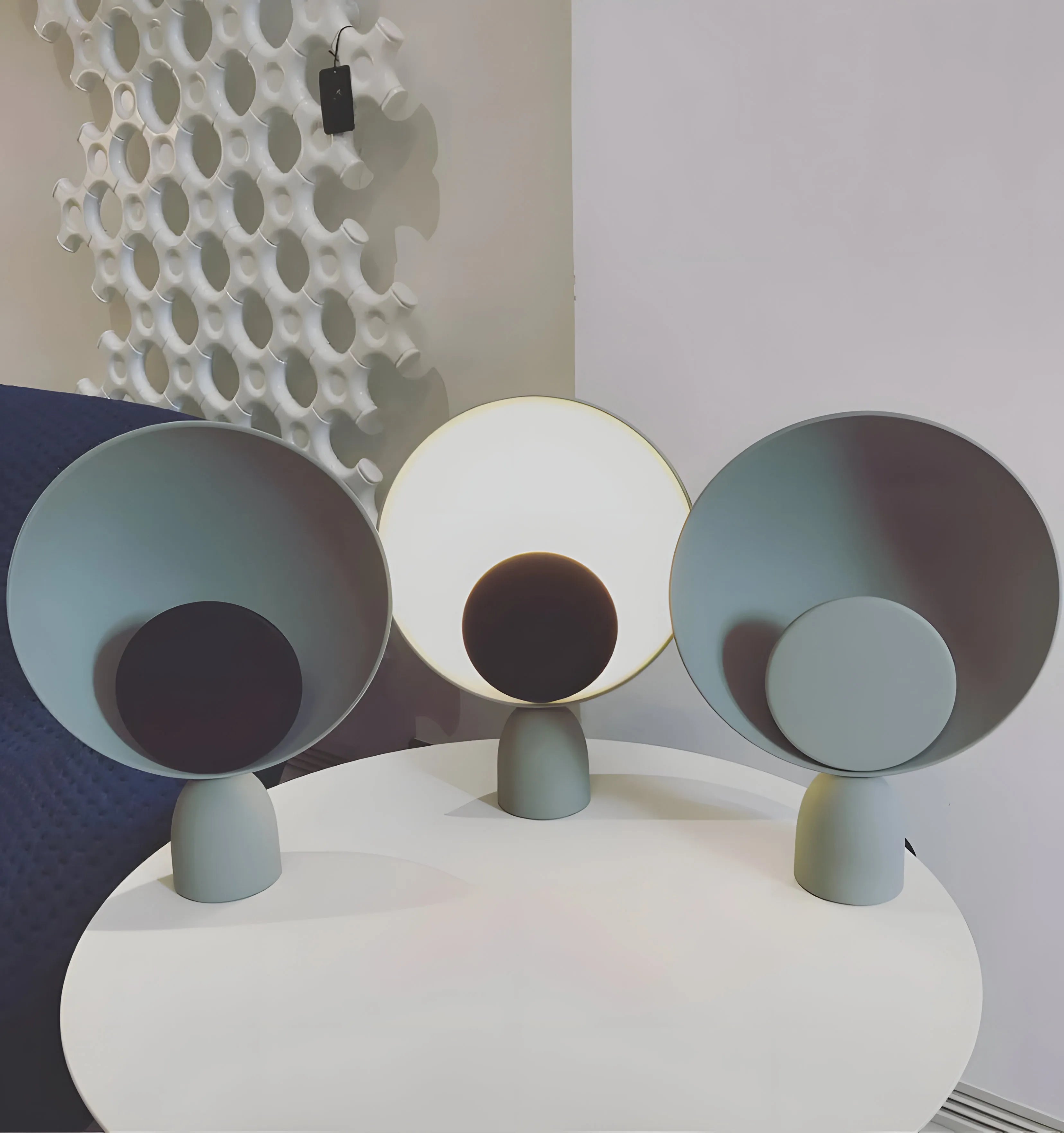 Blooper Table Lamp - Yiarolight