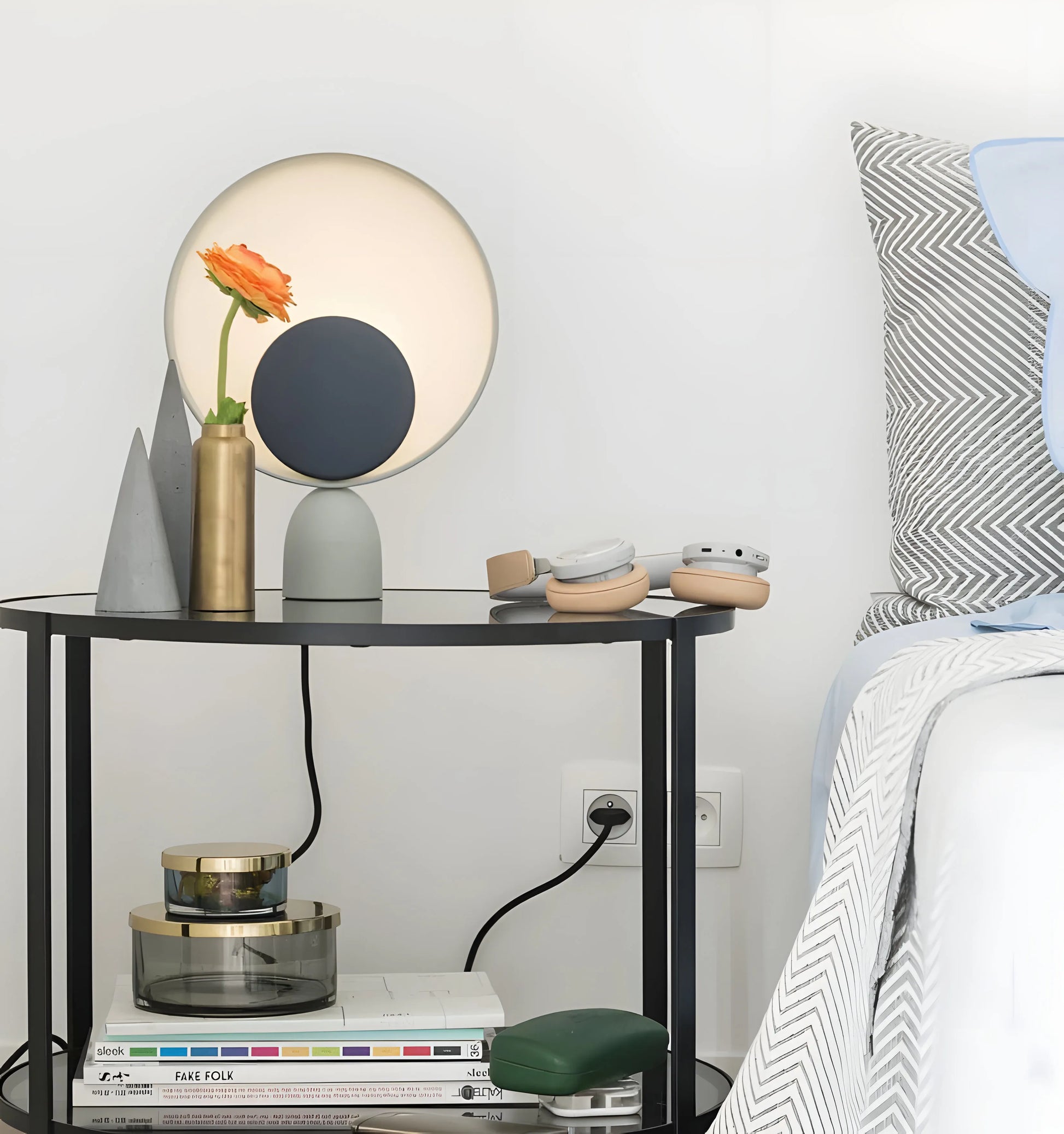 Blooper Table Lamp - Yiarolight