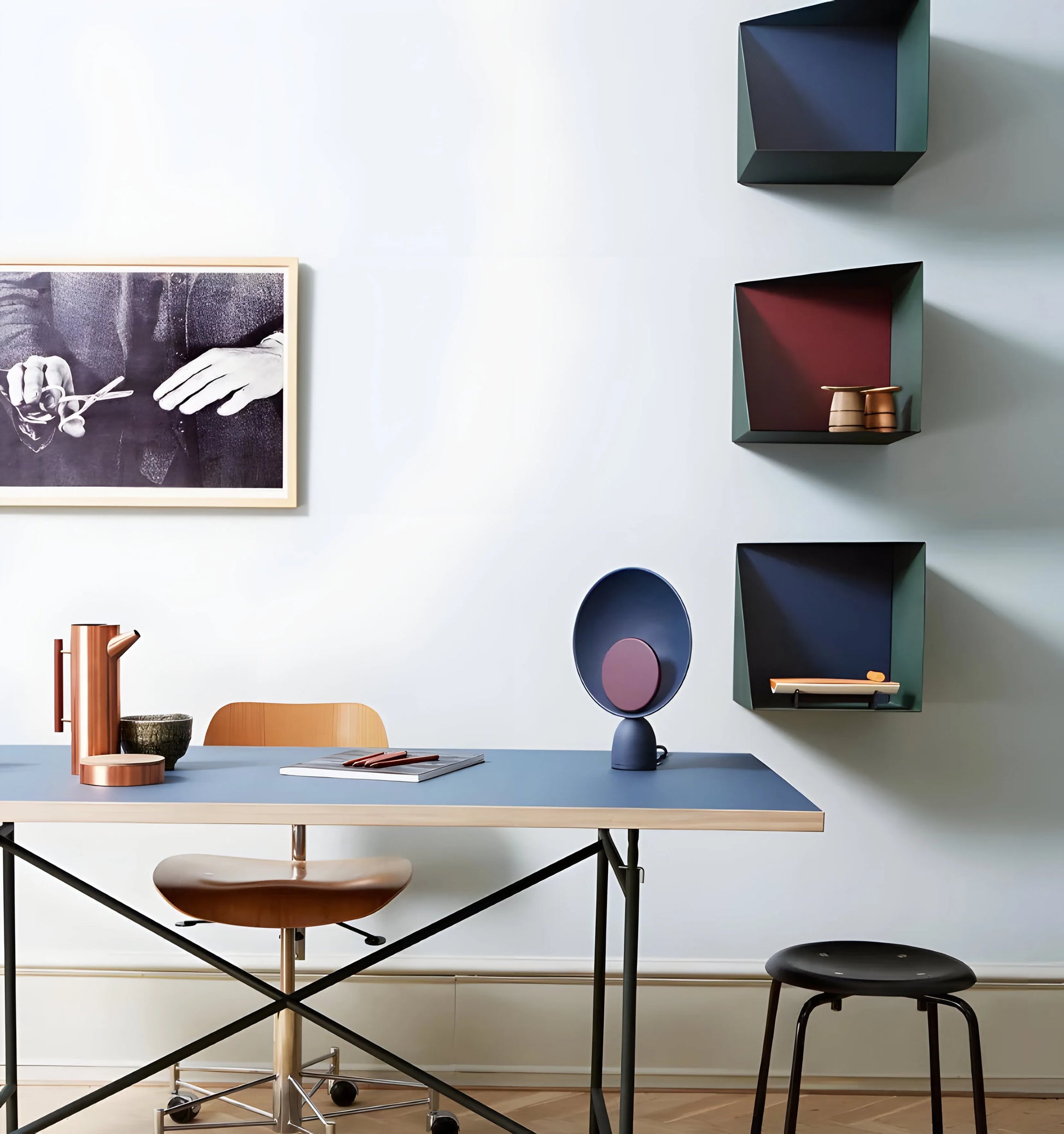 Blooper Table Lamp - Yiarolight