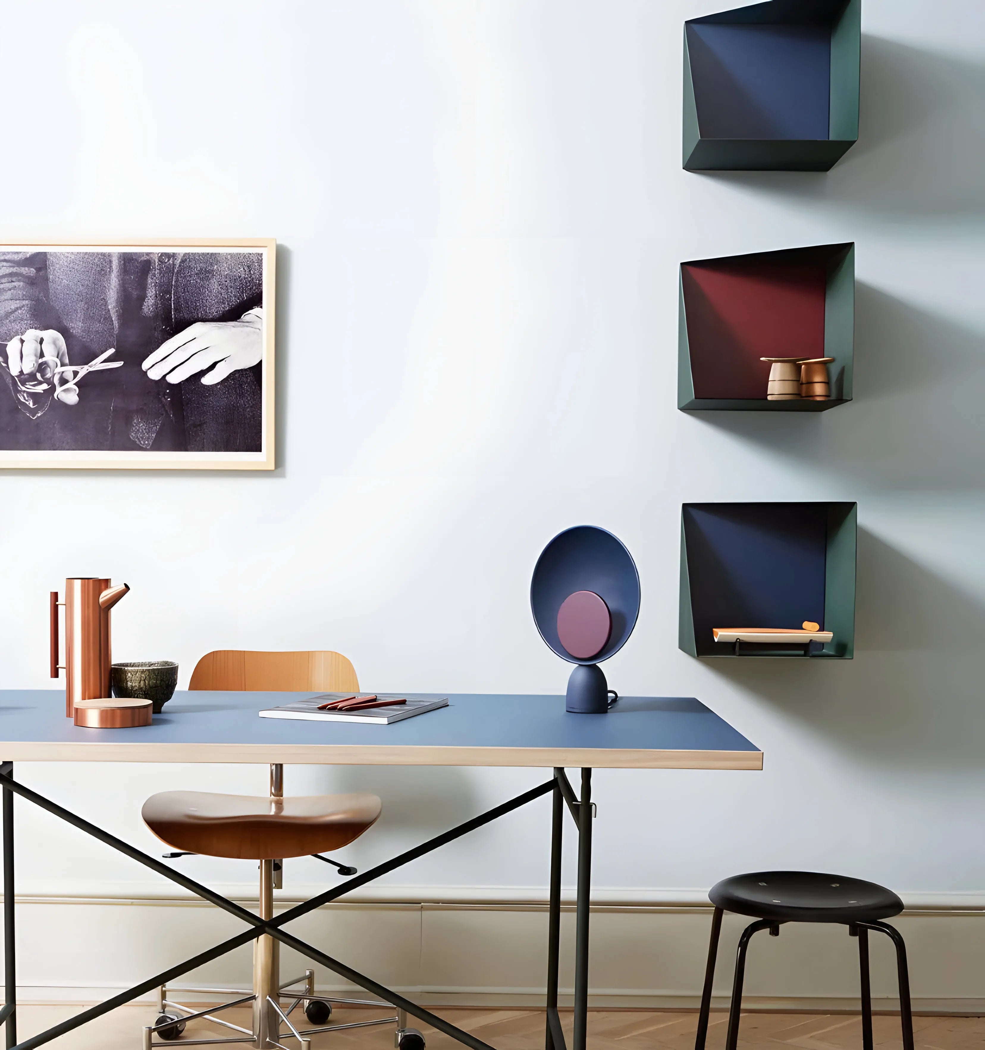 Blooper Table Lamp - Yiarolight