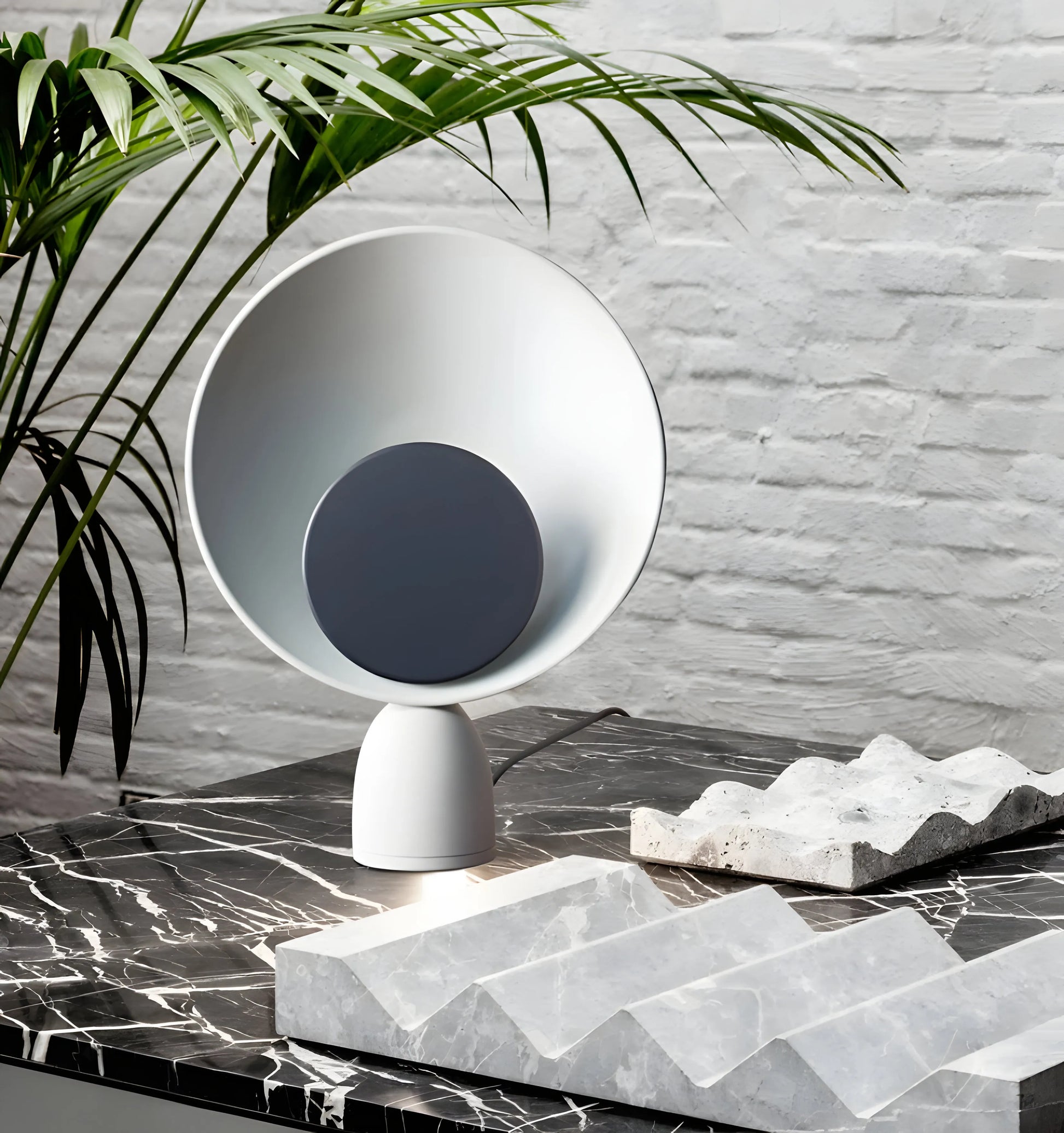Blooper Table Lamp - Yiarolight