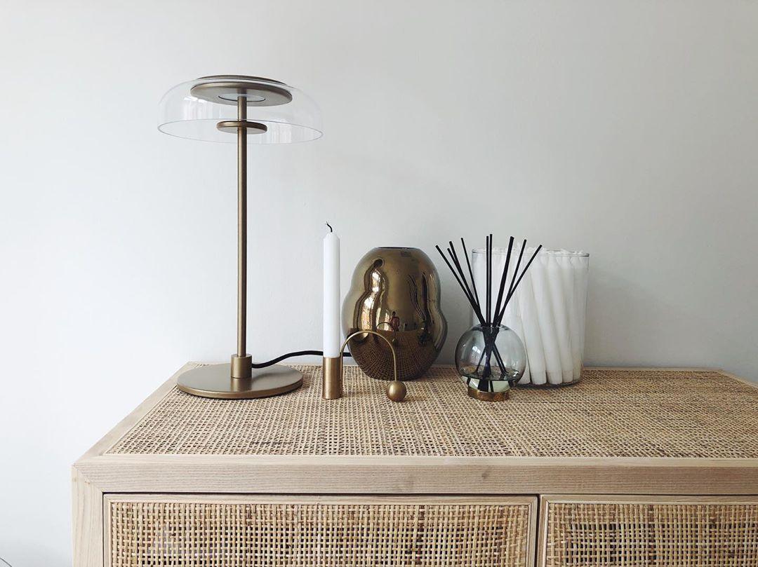 Blossi Table Lamp - Yiarolight