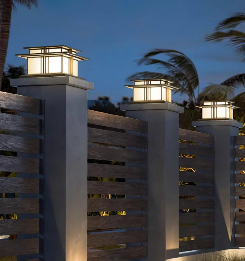 Boilyn Pillar Solar Outdoor Light - Auraolight