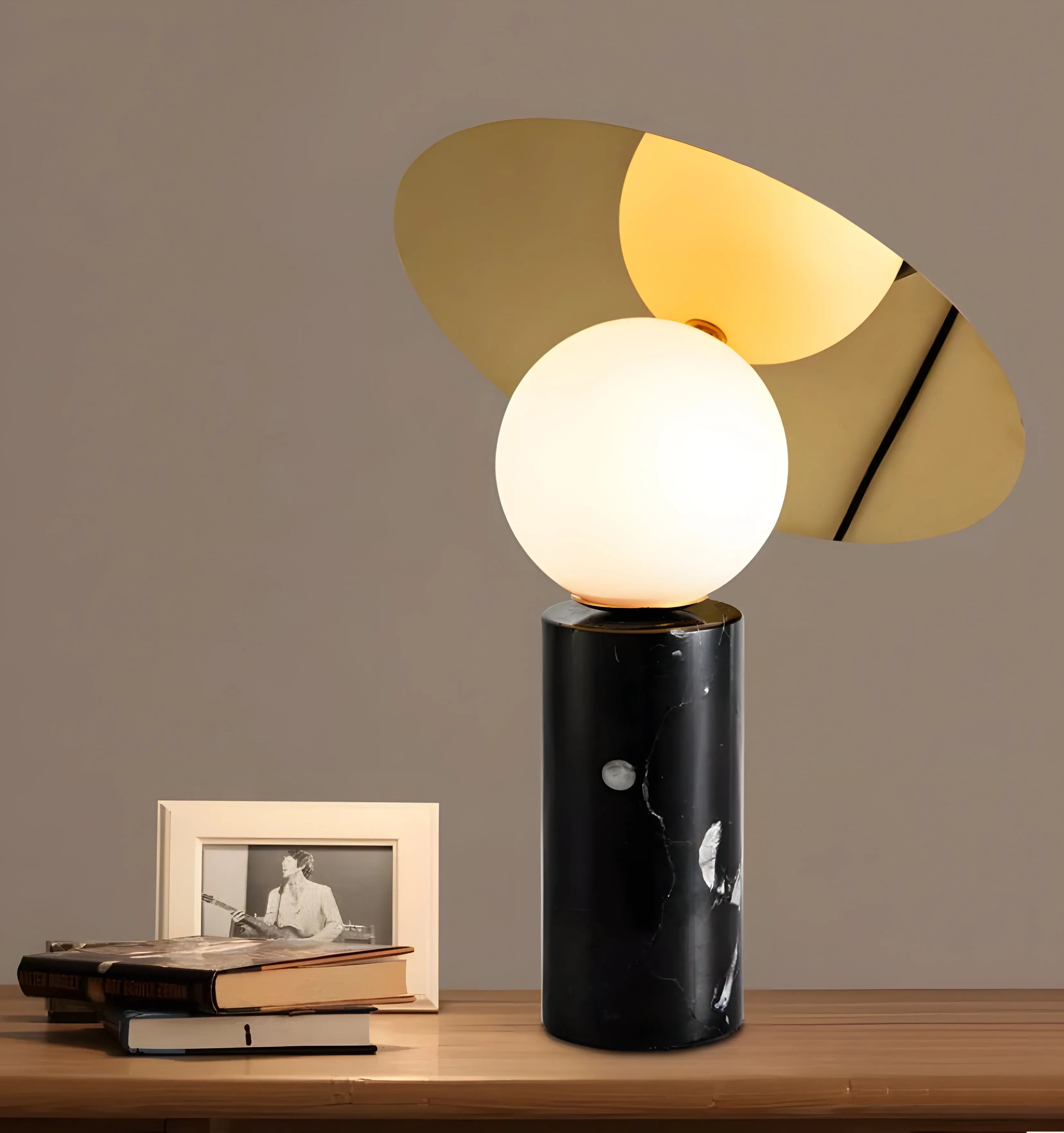 Bola Disc Table Lamp - Yiarolight