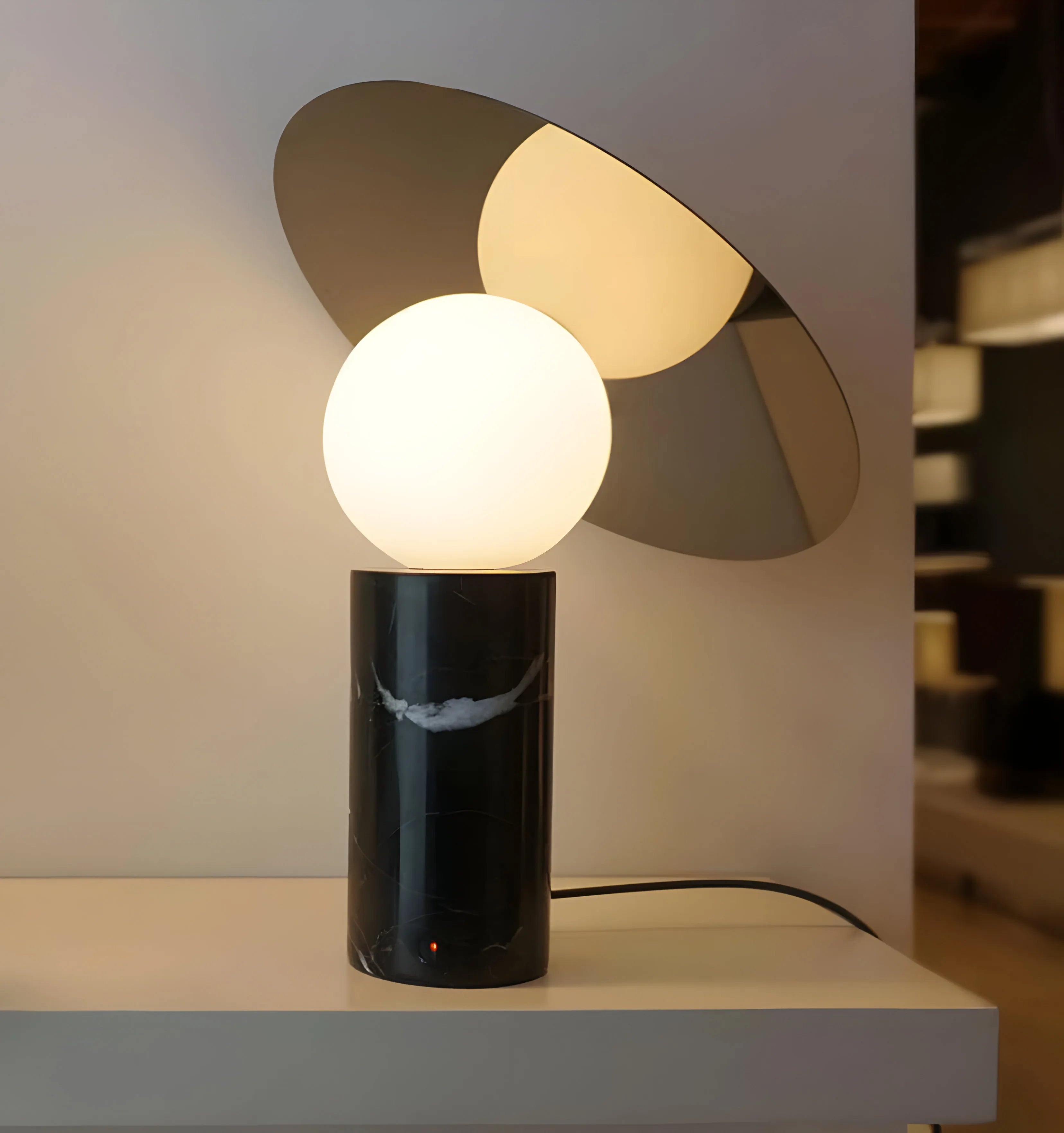Bola Disc Table Lamp - Yiarolight