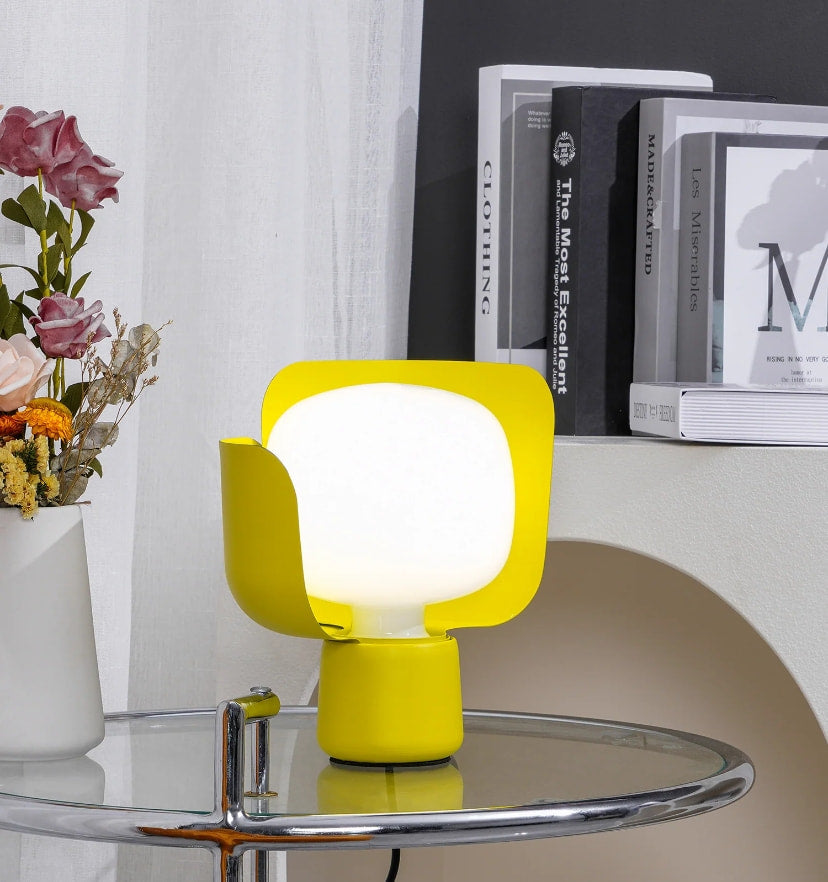 Bolm Table Lamp - Yiarolight