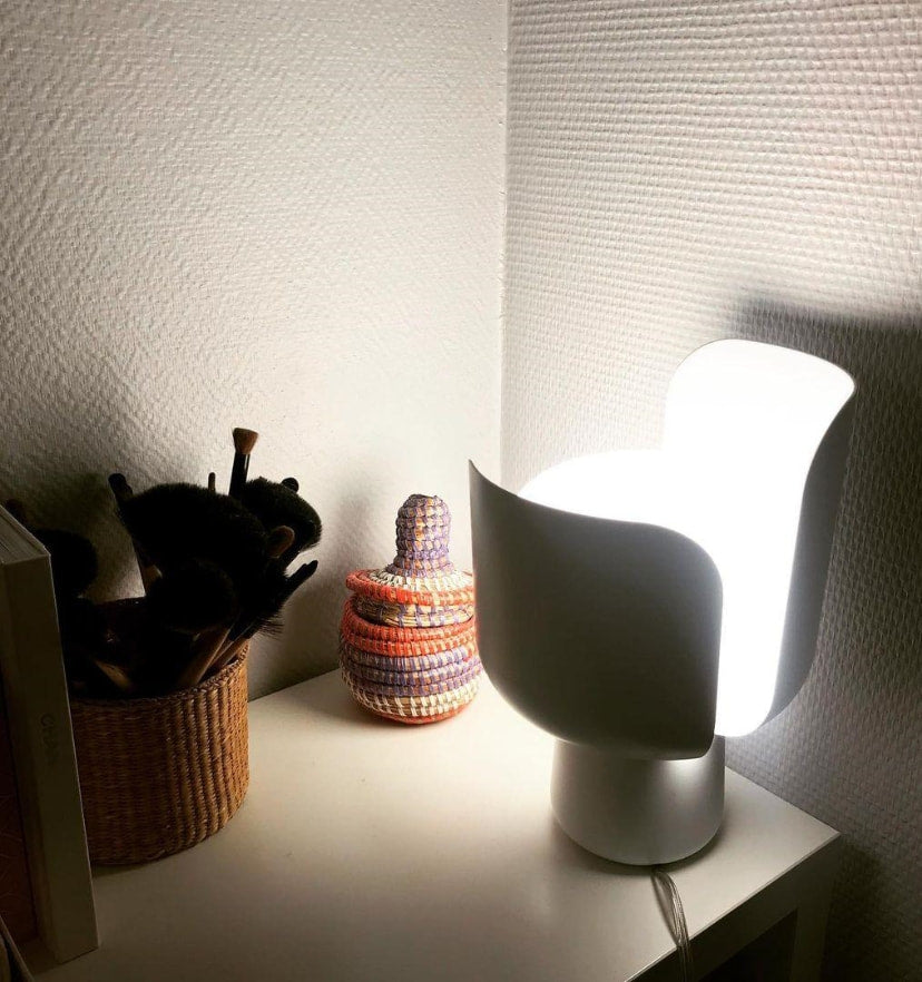 Bolm Table Lamp - Yiarolight
