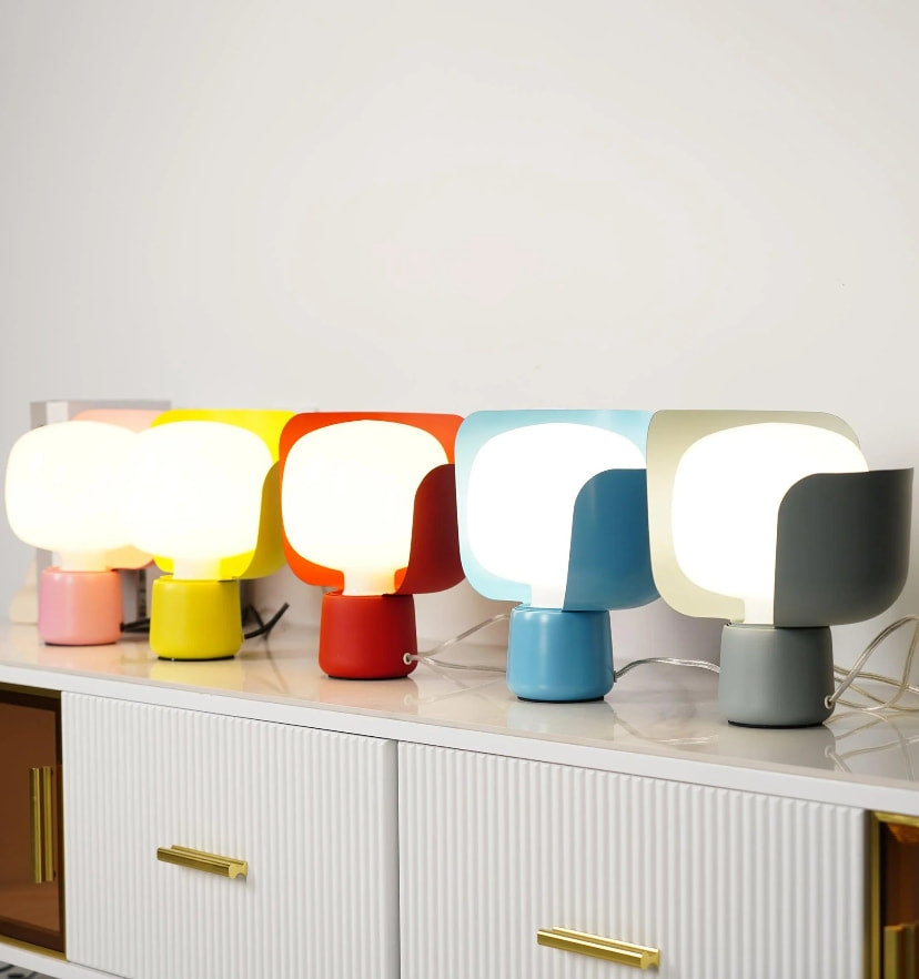 Bolm Table Lamp - Yiarolight