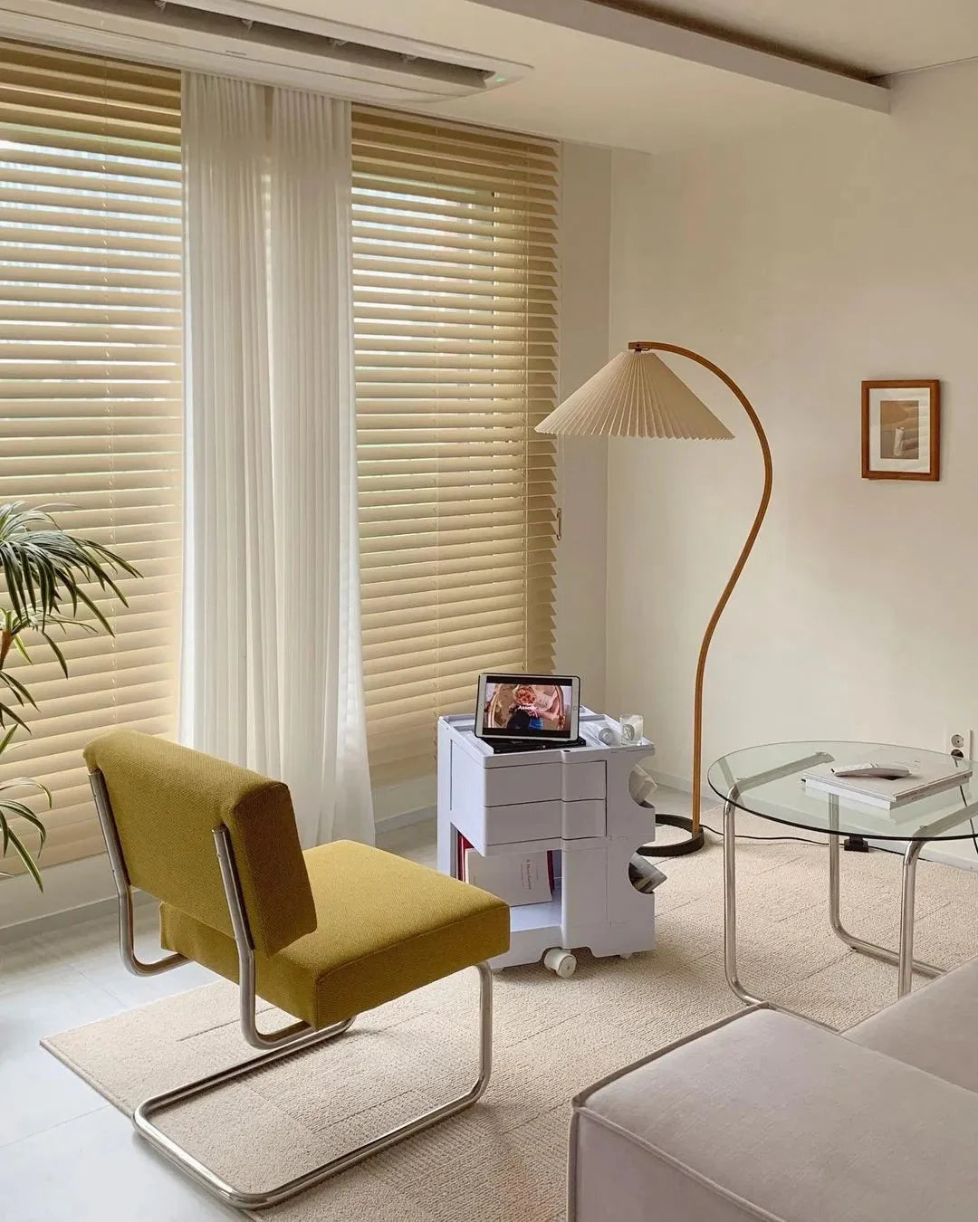 Wood Floor Lamp - Yiarolight