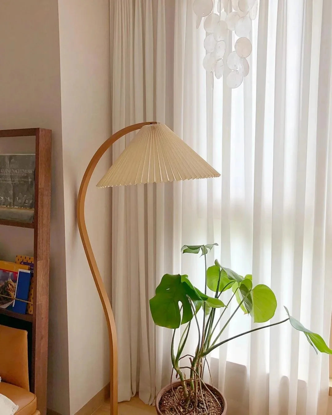 Wood Floor Lamp - Yiarolight