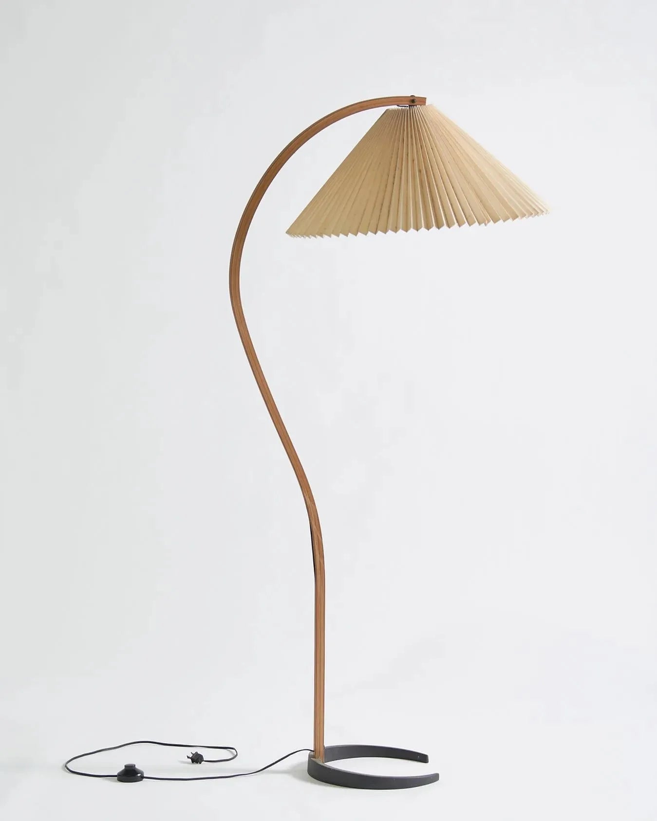 Wood Floor Lamp - Yiarolight
