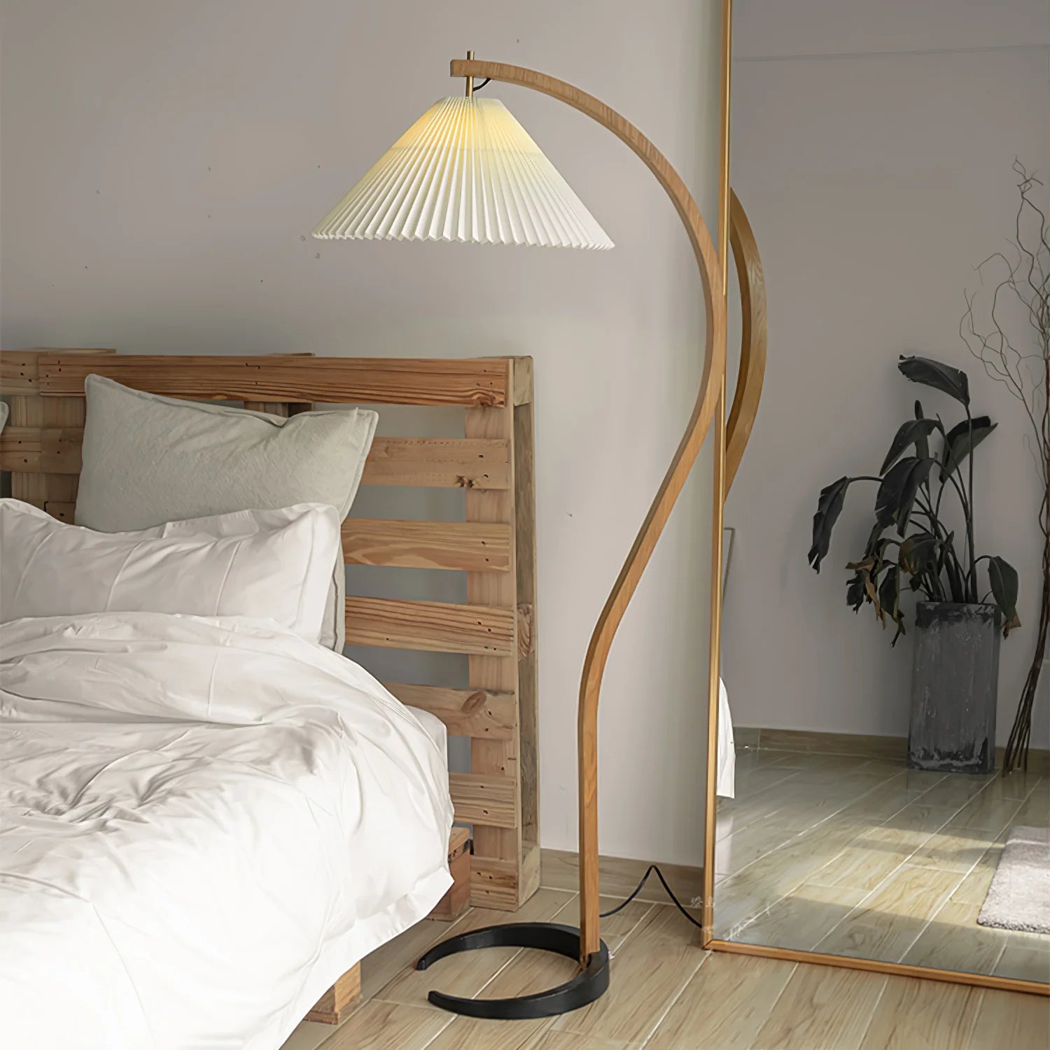 Wood Floor Lamp - Yiarolight