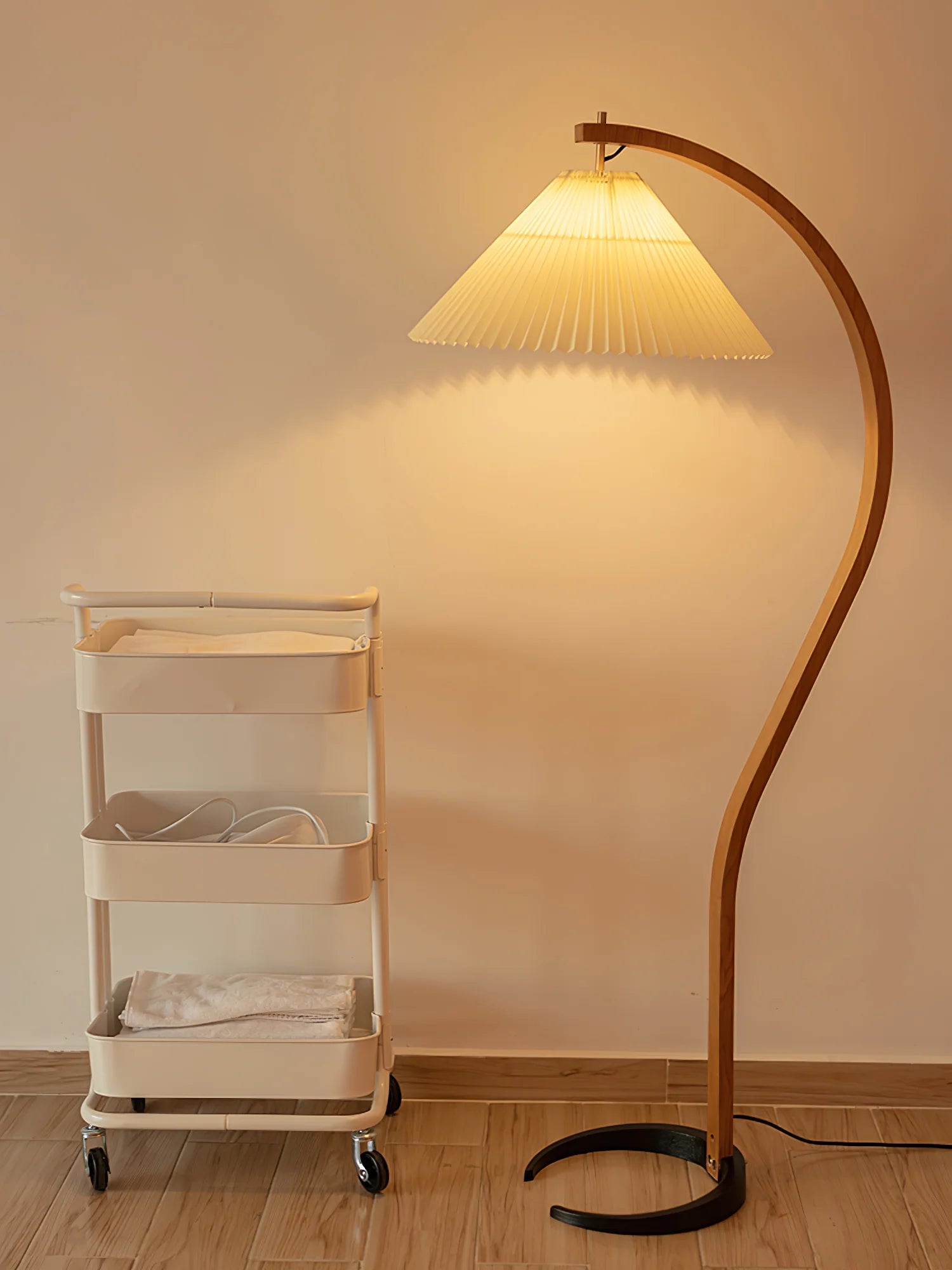 Wood Floor Lamp - Yiarolight