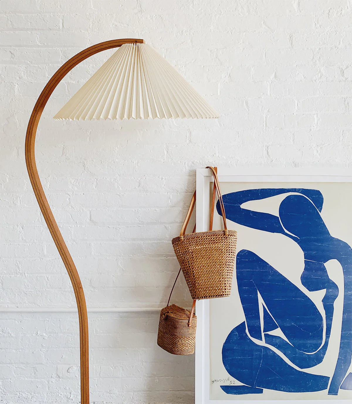 Wood Floor Lamp - Yiarolight