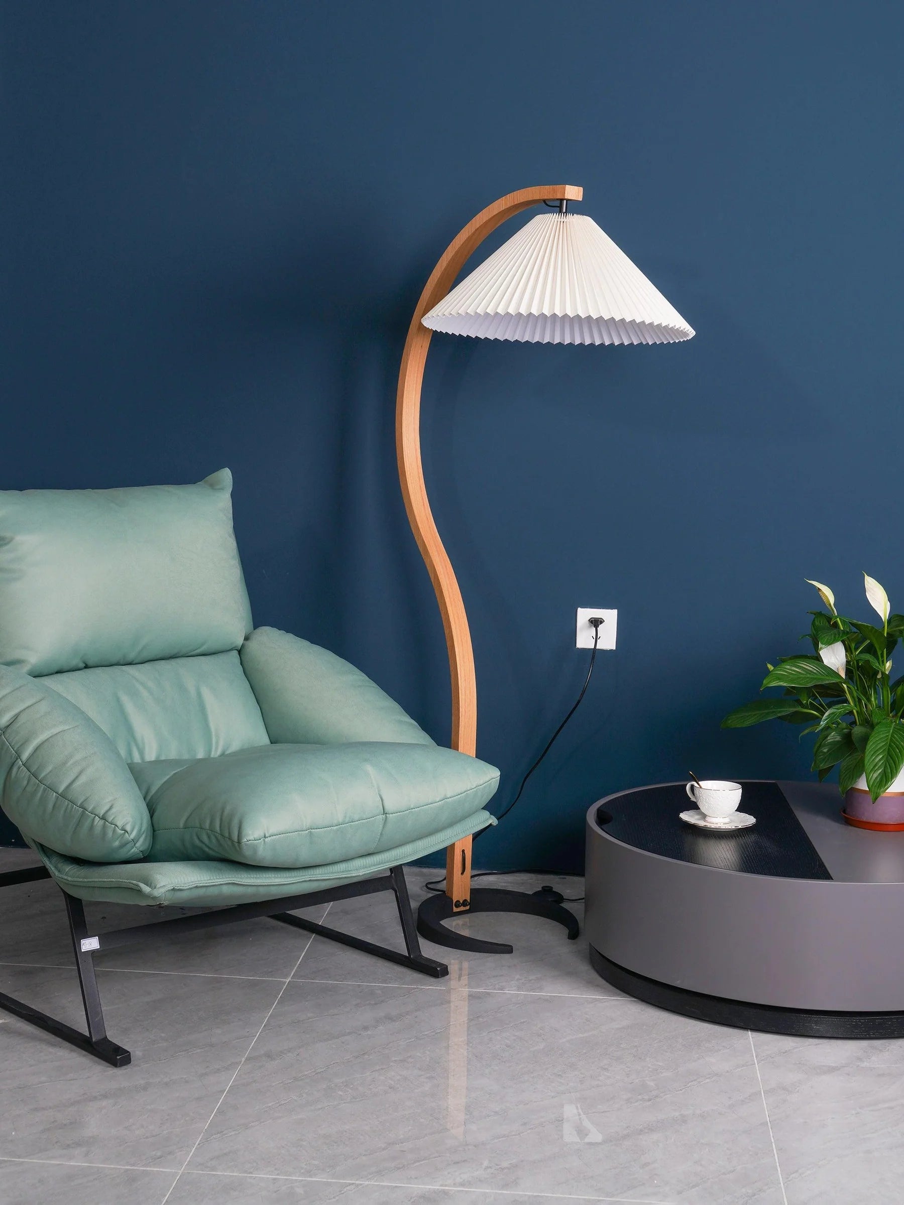 Wood Floor Lamp - Yiarolight
