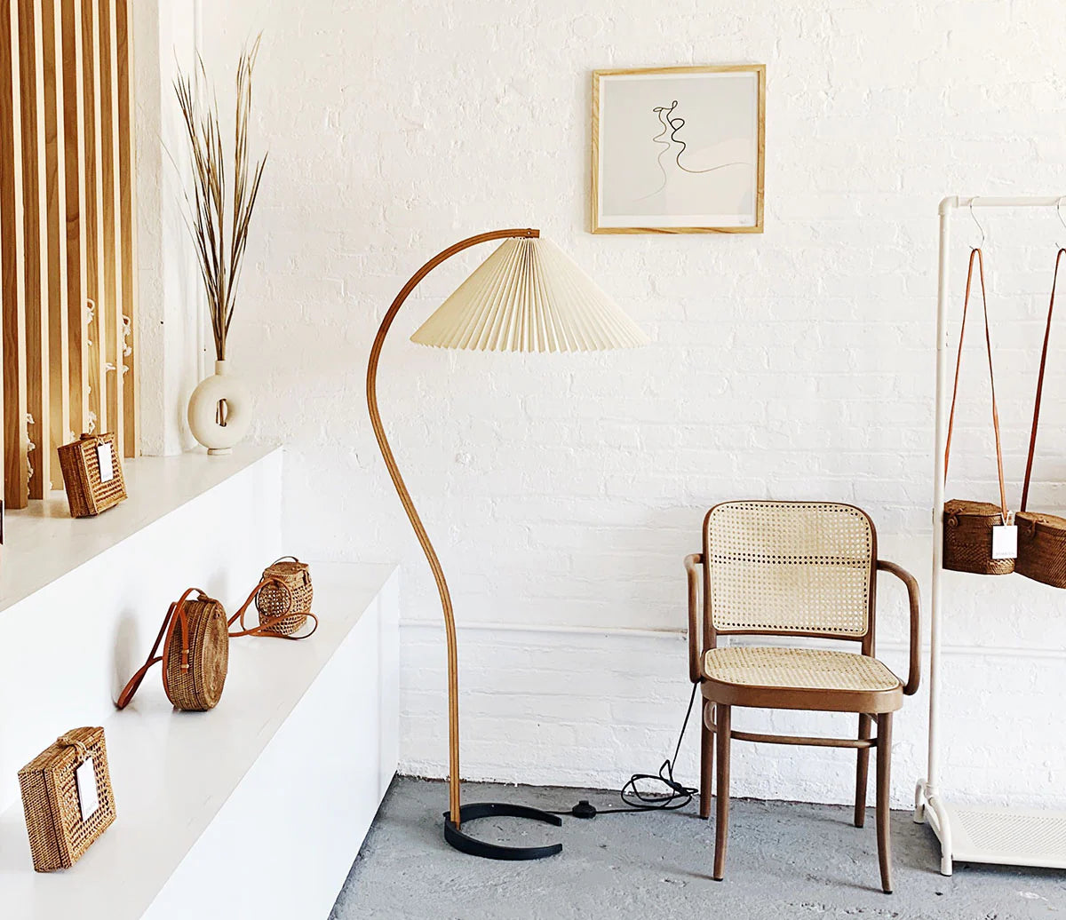 Wood Floor Lamp - Yiarolight