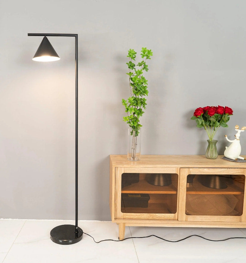 Captain Flint Floor Lamp - Yiarolight