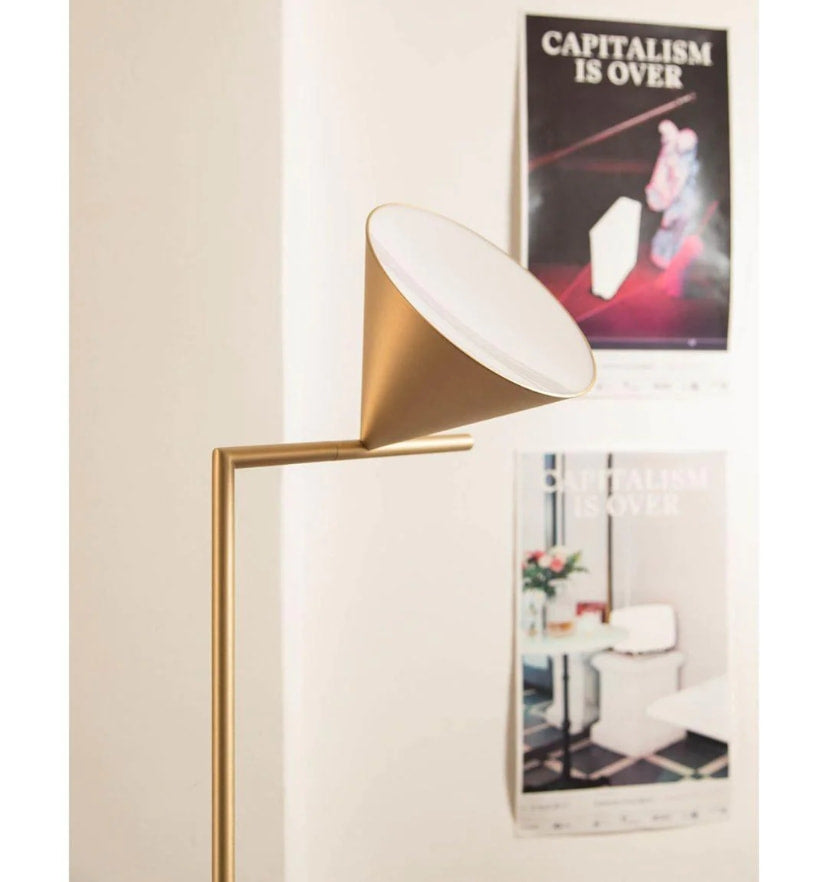 Captain Flint Floor Lamp - Yiarolight