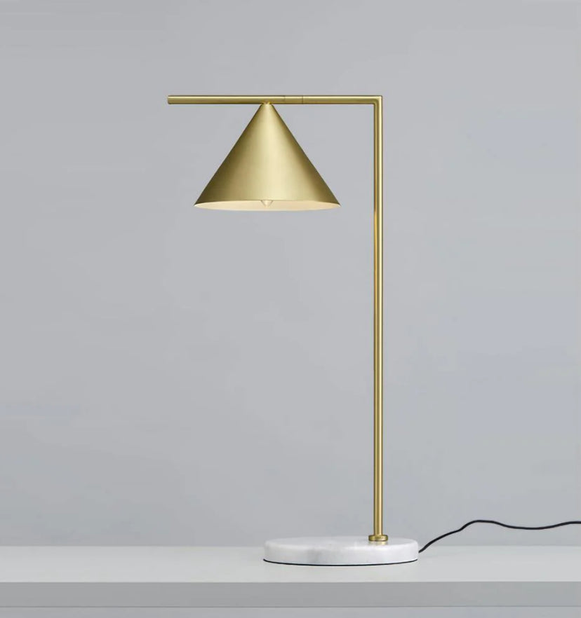 Captain Flint Table Lamp - Yiarolight