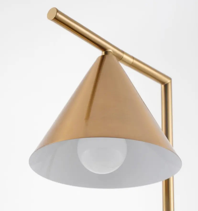 Captain Flint Table Lamp - Yiarolight