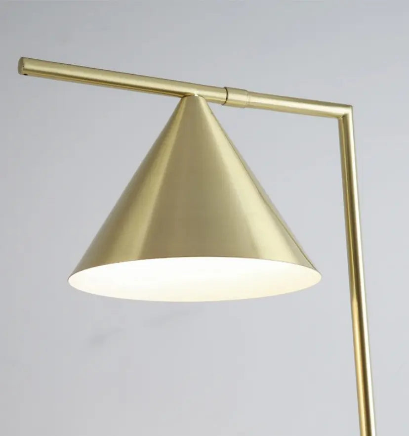 Captain Flint Table Lamp - Yiarolight