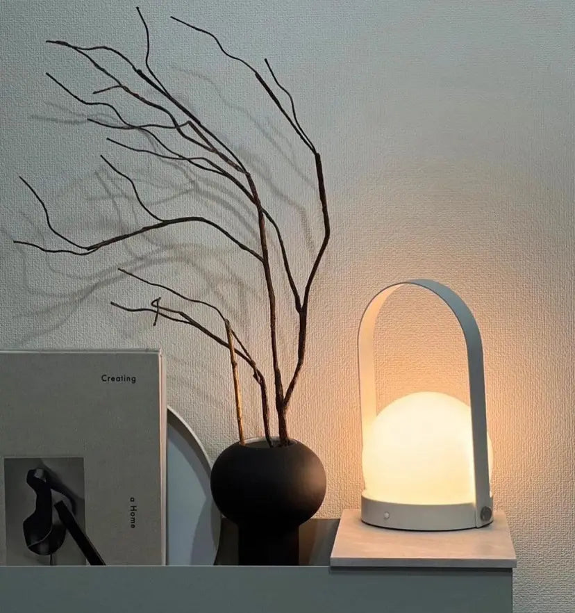 Carrie Built-in Battery Table Lamp - Yiarolight