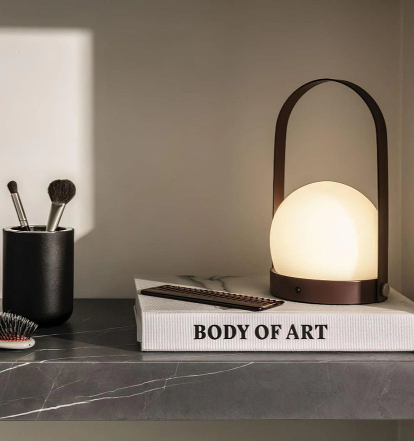 Carrie Built-in Battery Table Lamp - Yiarolight