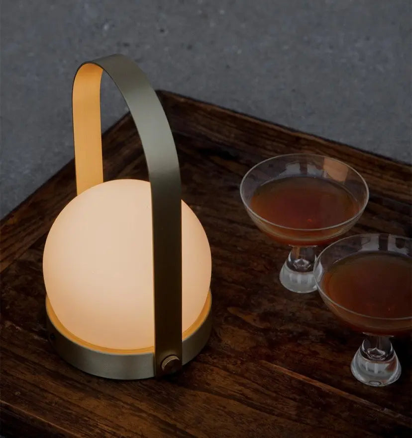 Carrie Built-in Battery Table Lamp - Yiarolight