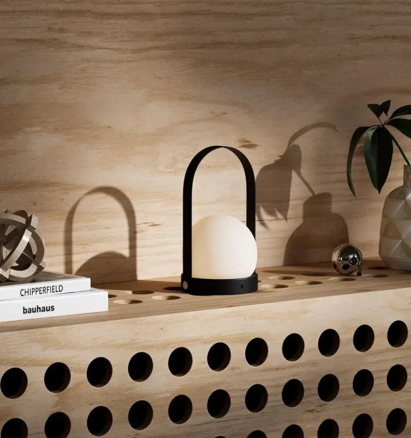 Carrie Built-in Battery Table Lamp - Yiarolight