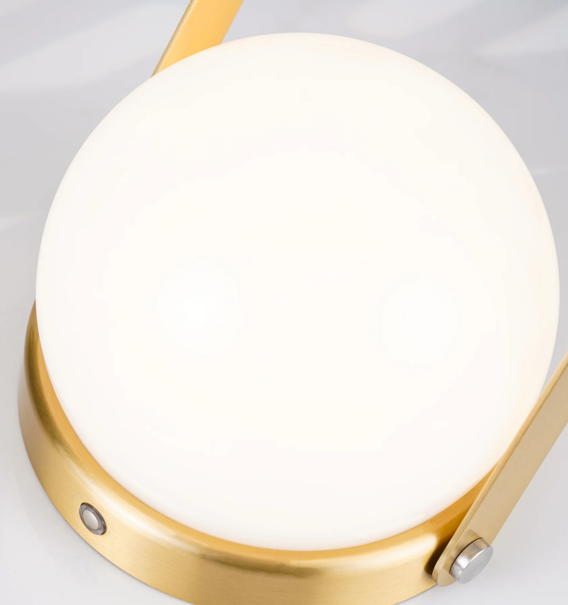 Carrie Built-in Battery Table Lamp - Yiarolight