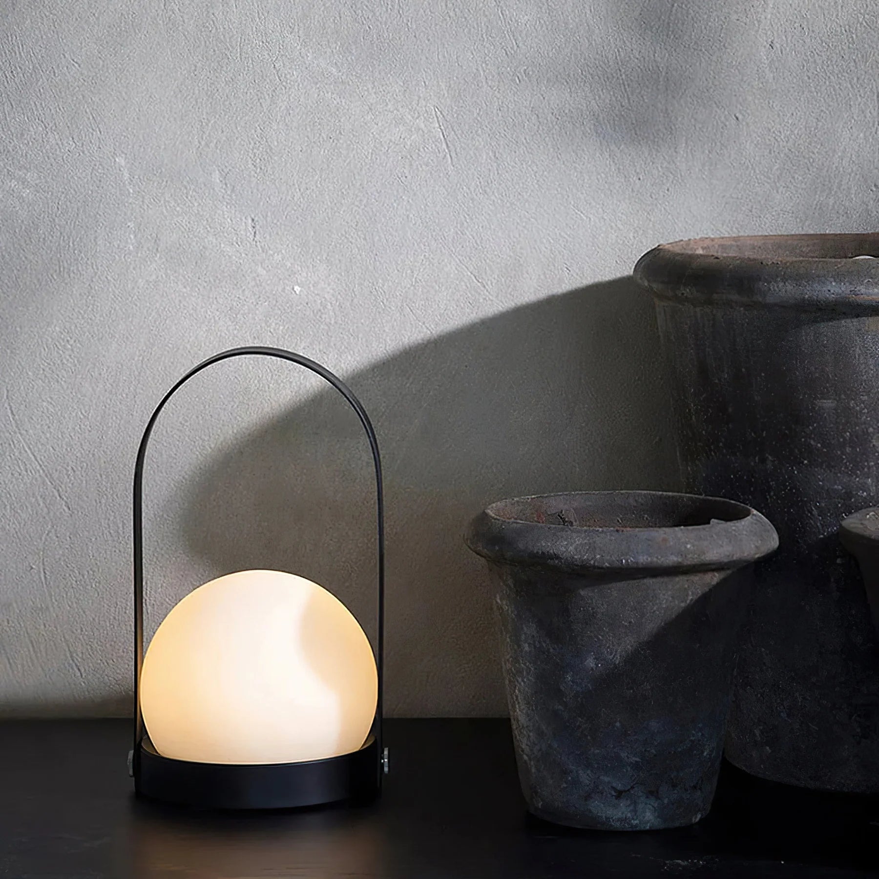 Carrie Built-in Battery Table Lamp - Yiarolight
