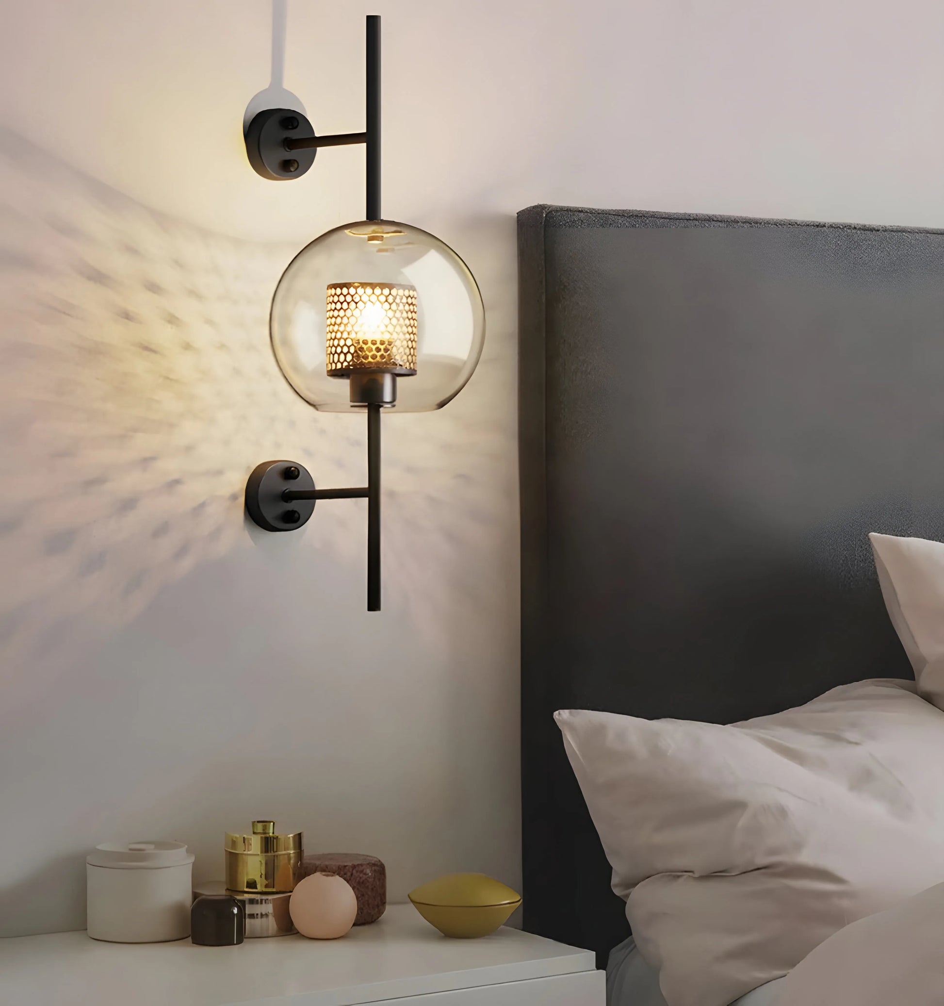 Chiswick Glass Wall Light - Yiarolight