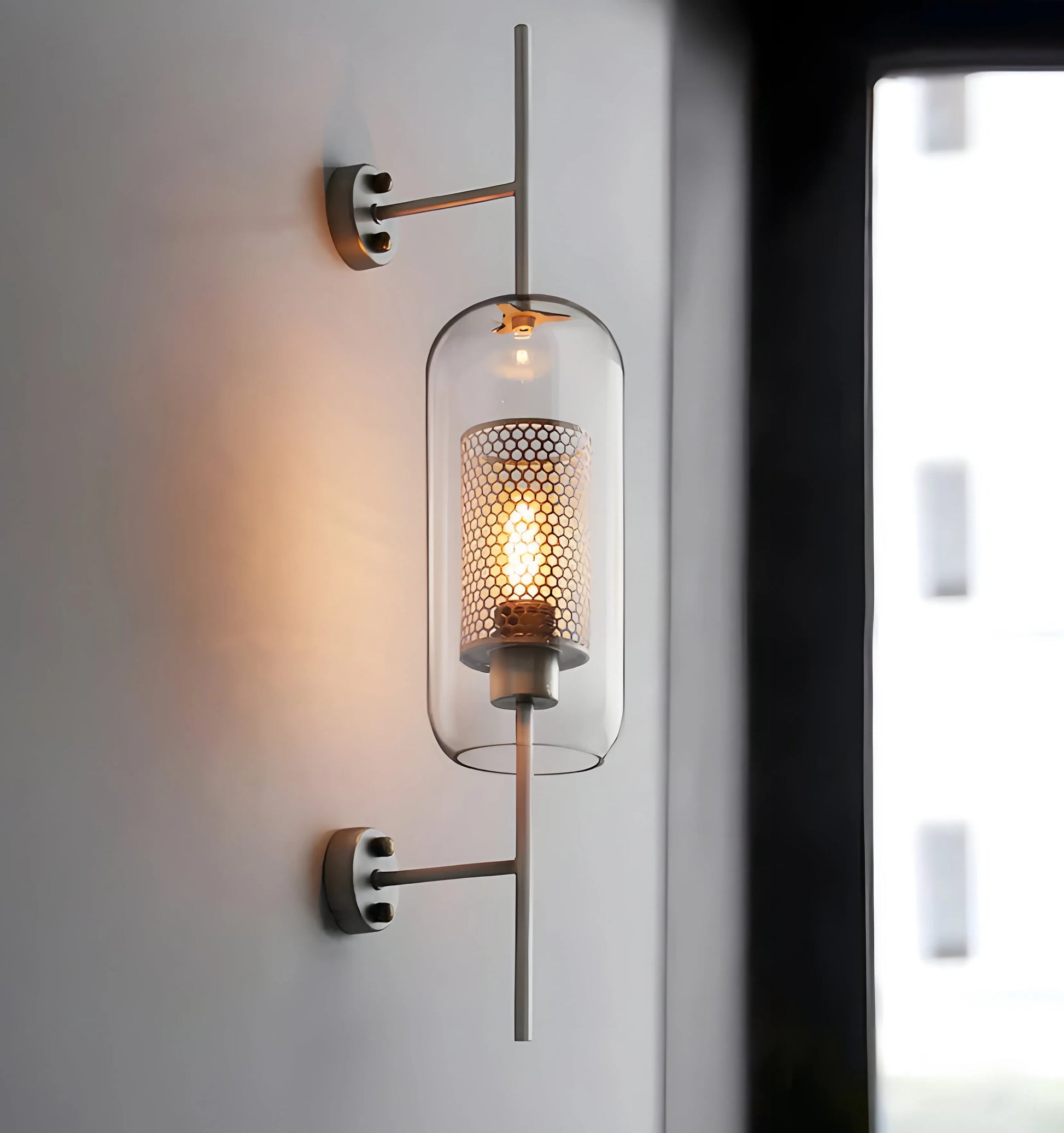Chiswick Glass Wall Light - Yiarolight