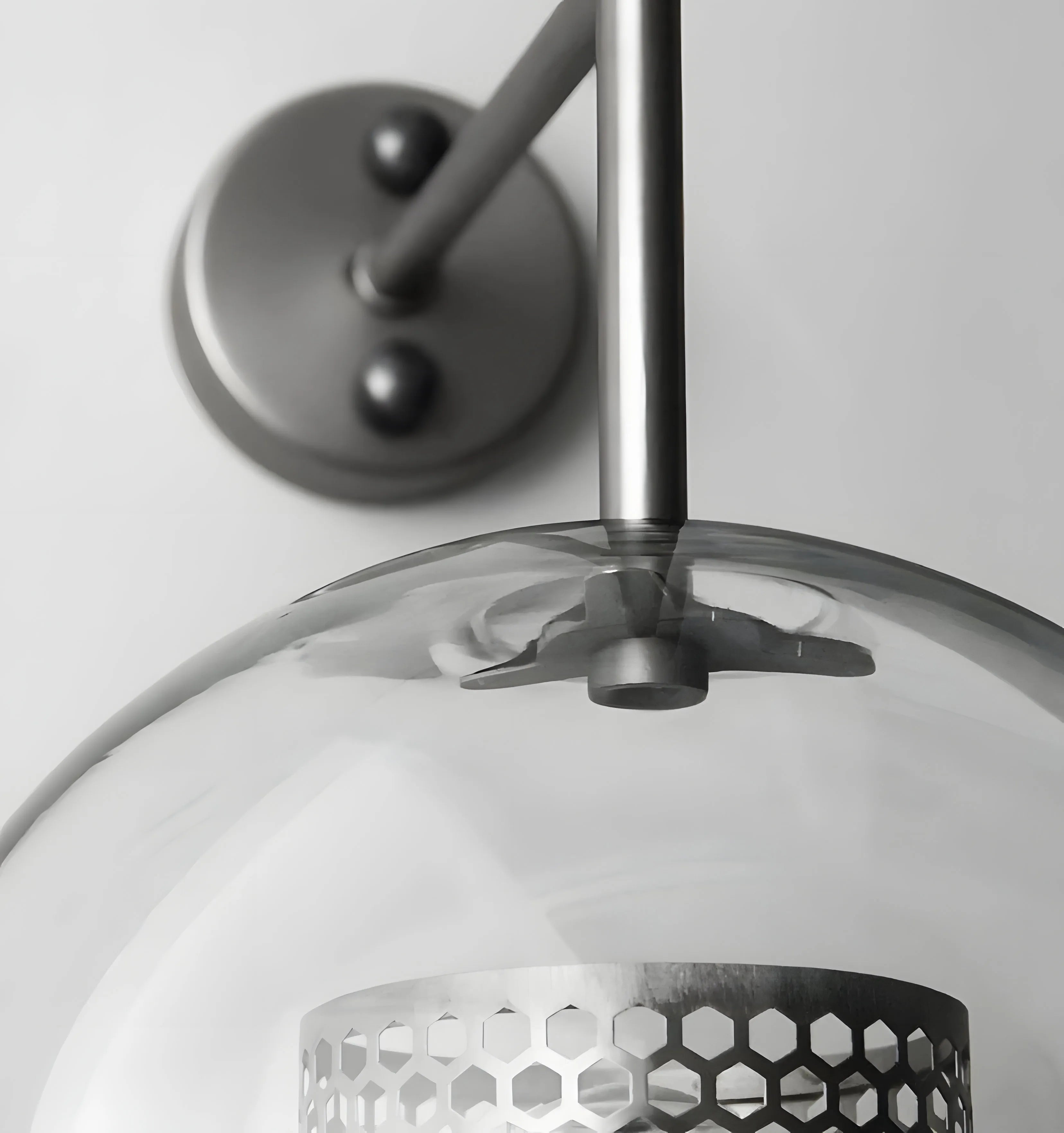 Chiswick Glass Wall Light - Yiarolight