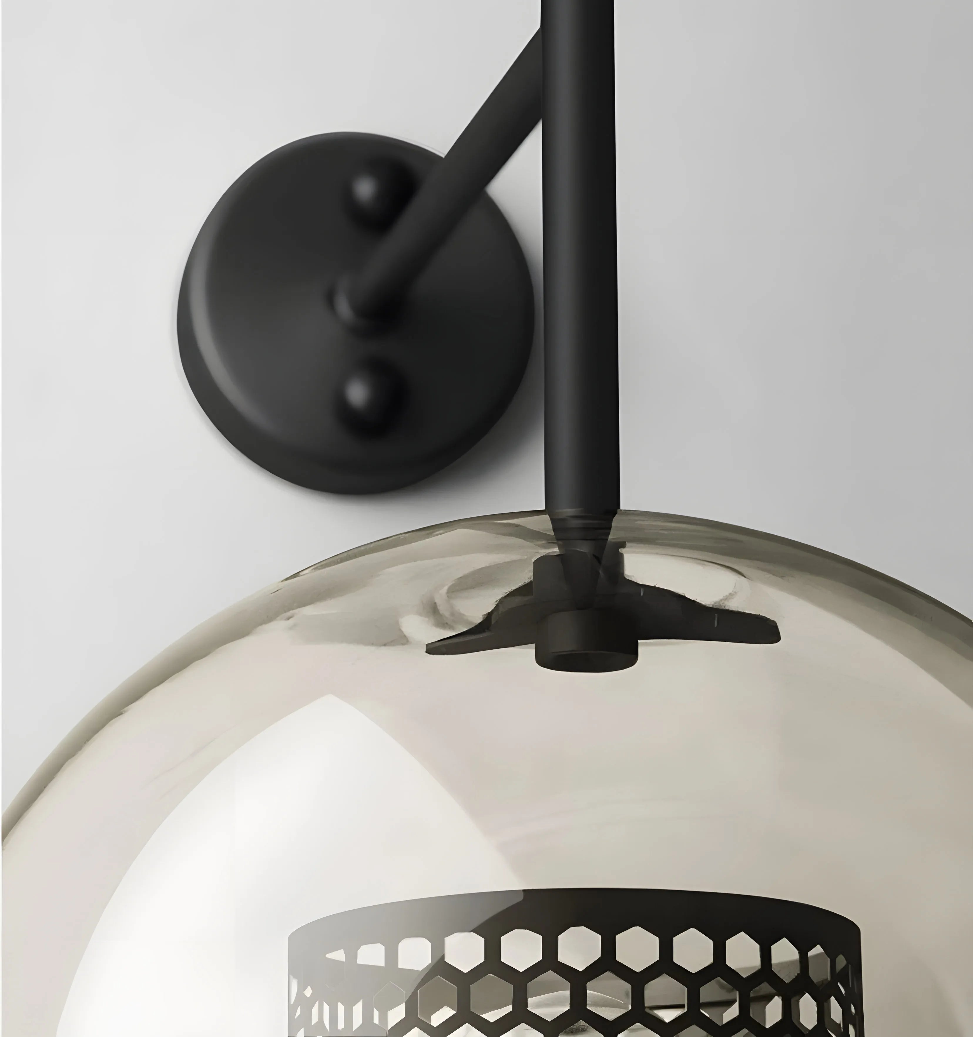 Chiswick Glass Wall Light - Yiarolight