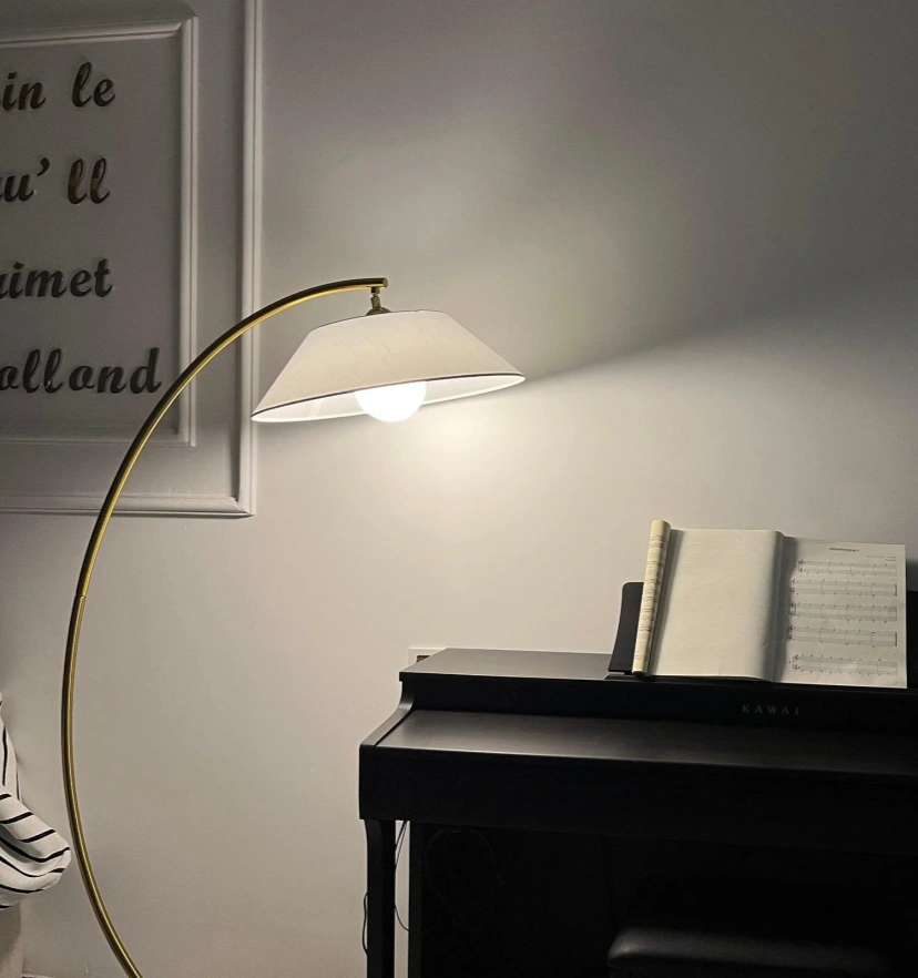 Circo Floor Lamp - Yiarolight