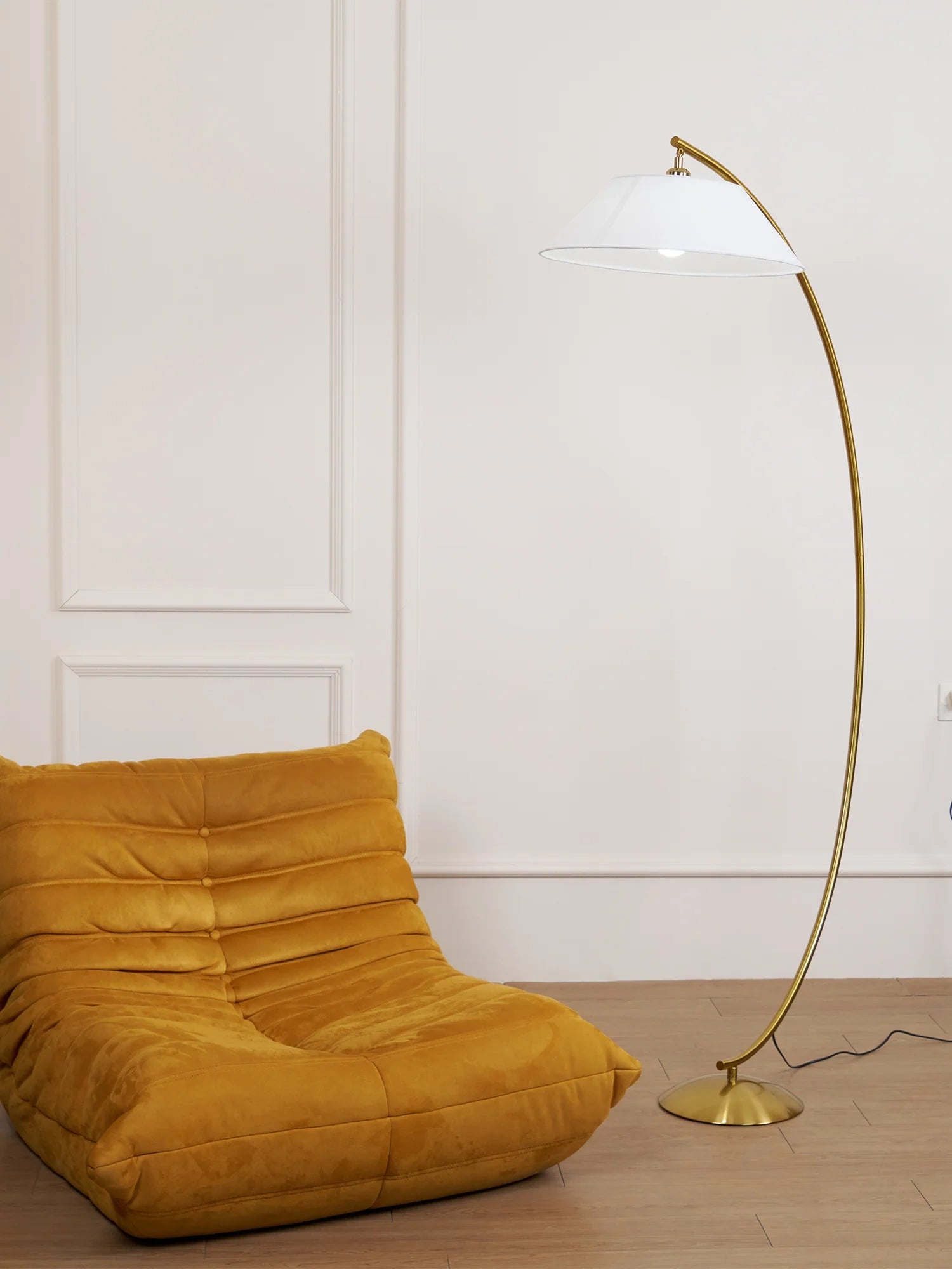 Circo Floor Lamp - Yiarolight