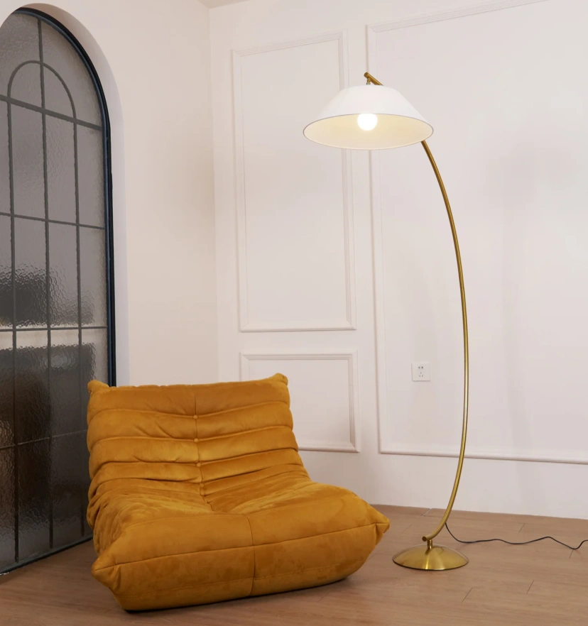Circo Floor Lamp - Yiarolight