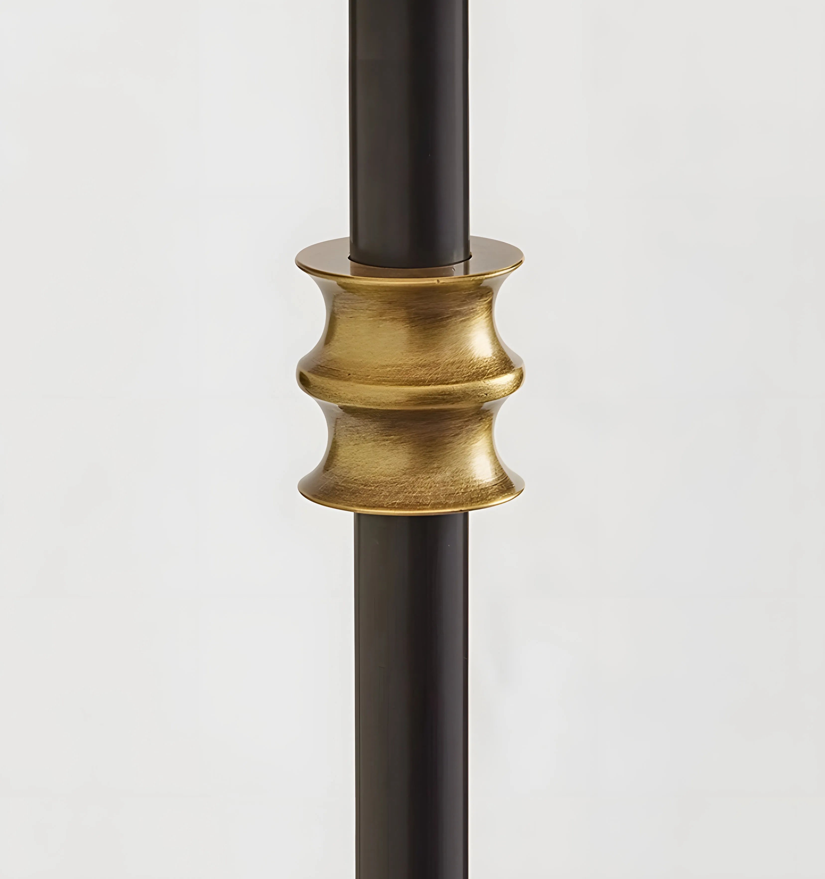 Collins Wall Light - Yiarolight