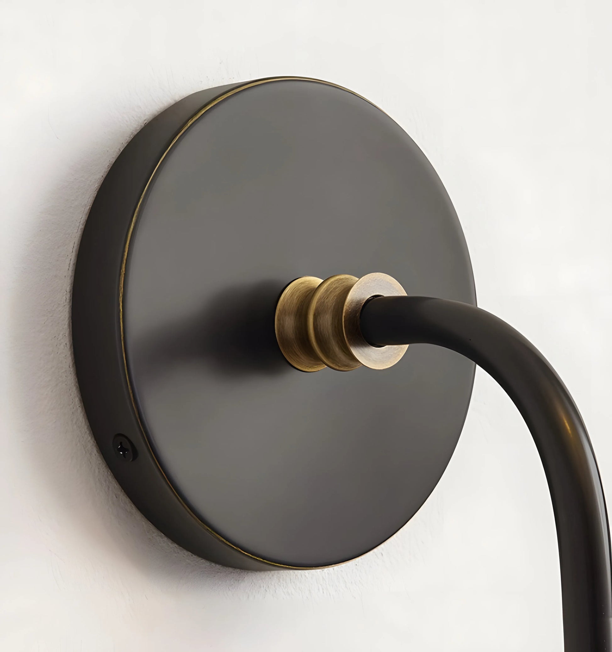 Collins Wall Light - Yiarolight