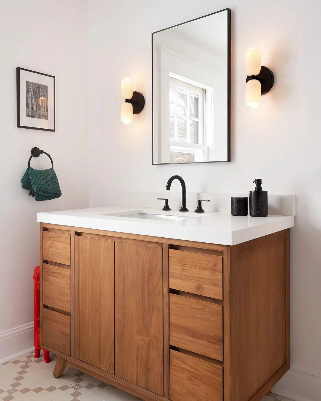 Couleur Double Plug In Wall Lamp - Yiarolight