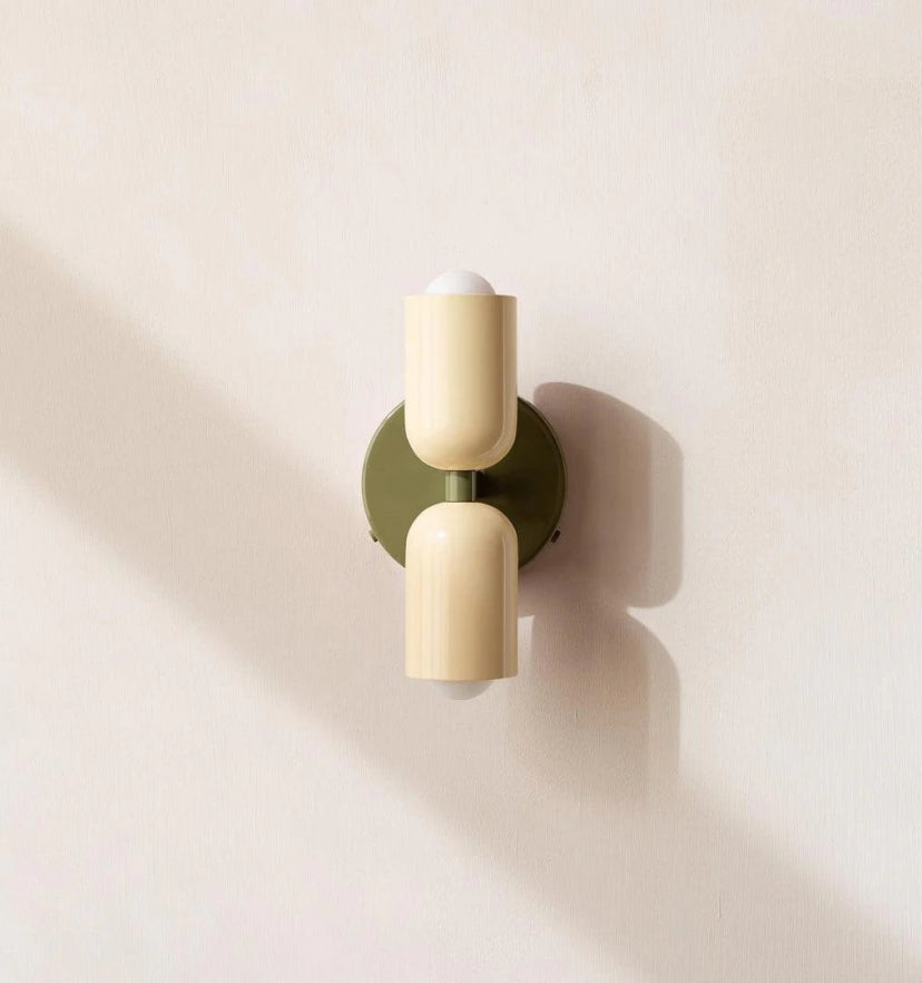 Couleur Double Plug In Wall Lamp - Yiarolight