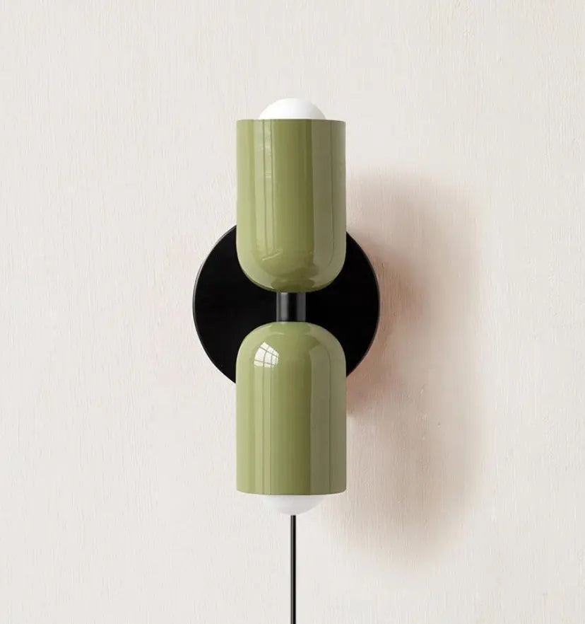 Couleur Double Plug In Wall Lamp - Yiarolight