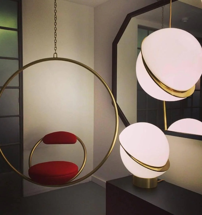Crescent Pendant Lamp - Yiarolight